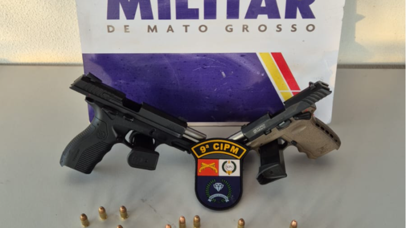 PM prende dupla de faccionados suspeitos por homicídio e apreende duas pistolas