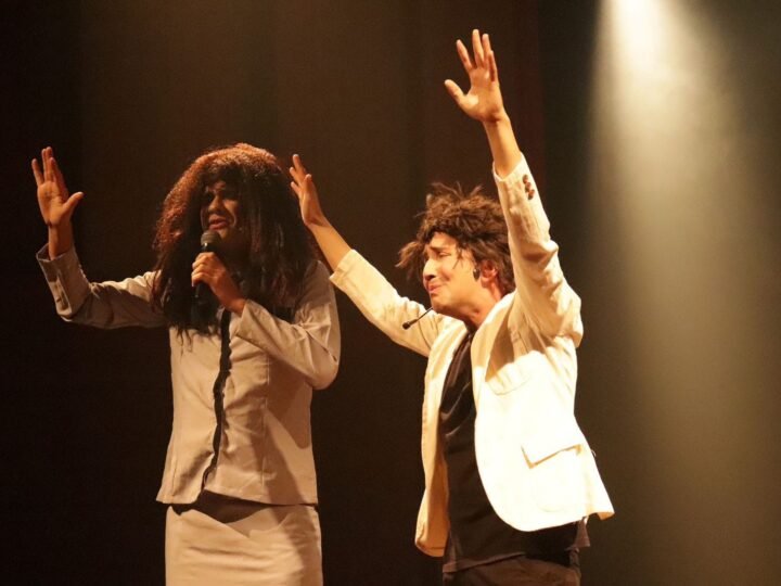 Espetáculo “Segredos de Liquidificador” celebra 20 anos e retorna aos palcos em Cuiabá