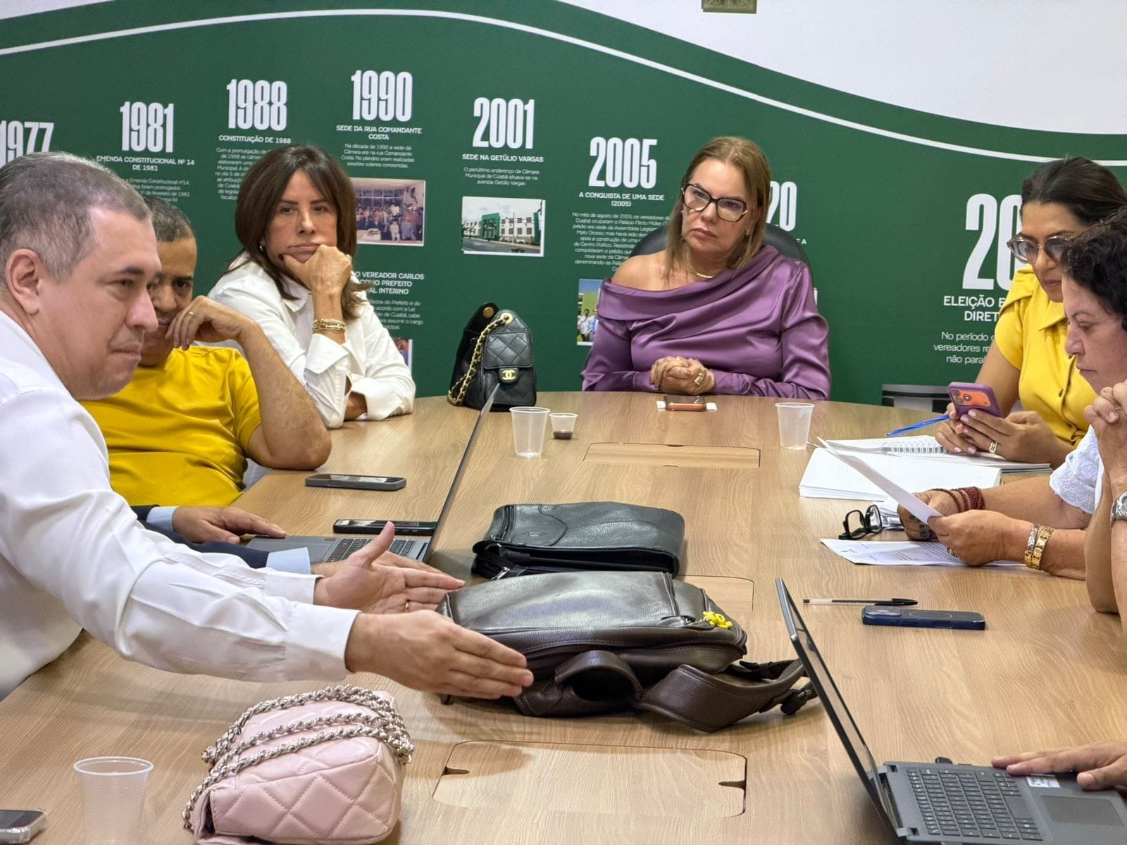 Empréstimo da prefeitura de Cuiabá prevê economia de R$ 48 milhões e deve ser pago em 10 anos