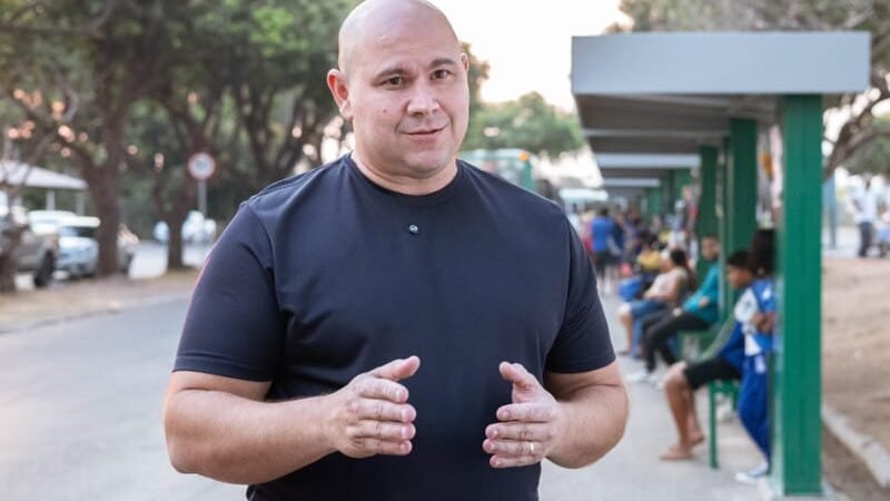 Abílio admite “neutralidade”, mas descarta seguir prefeitos do PL contra WF ao governo