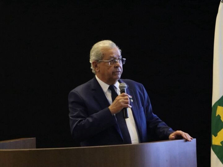 Jayme Campos ataca projeto de ‘9 anos’ da BR-163 e prevê convocação no Senado