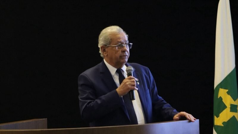 Jayme Campos ataca projeto de ‘9 anos’ da BR-163 e prevê convocação no Senado