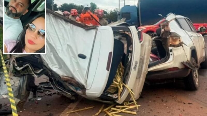 Casal que morreu em grave colisão entre Jeep Compass e caminhão é identificado