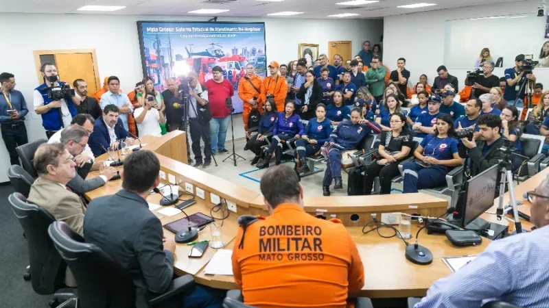 Comissão da AL cobra revisão de demissões e debate sobre atendimento pré-hospitalar