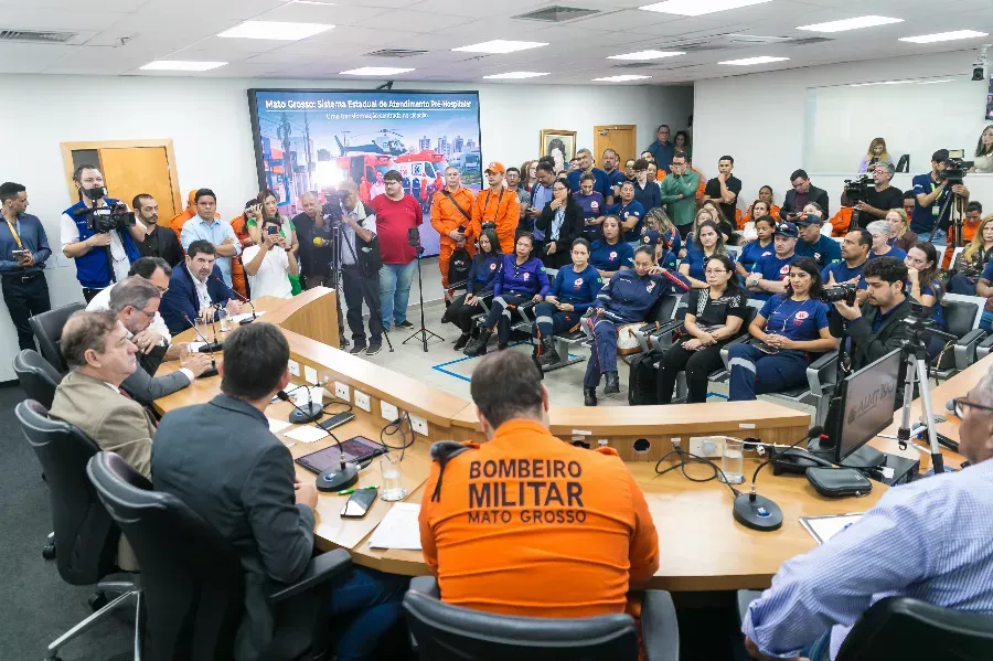 Comissão da AL cobra revisão de demissões e debate sobre atendimento pré-hospitalar