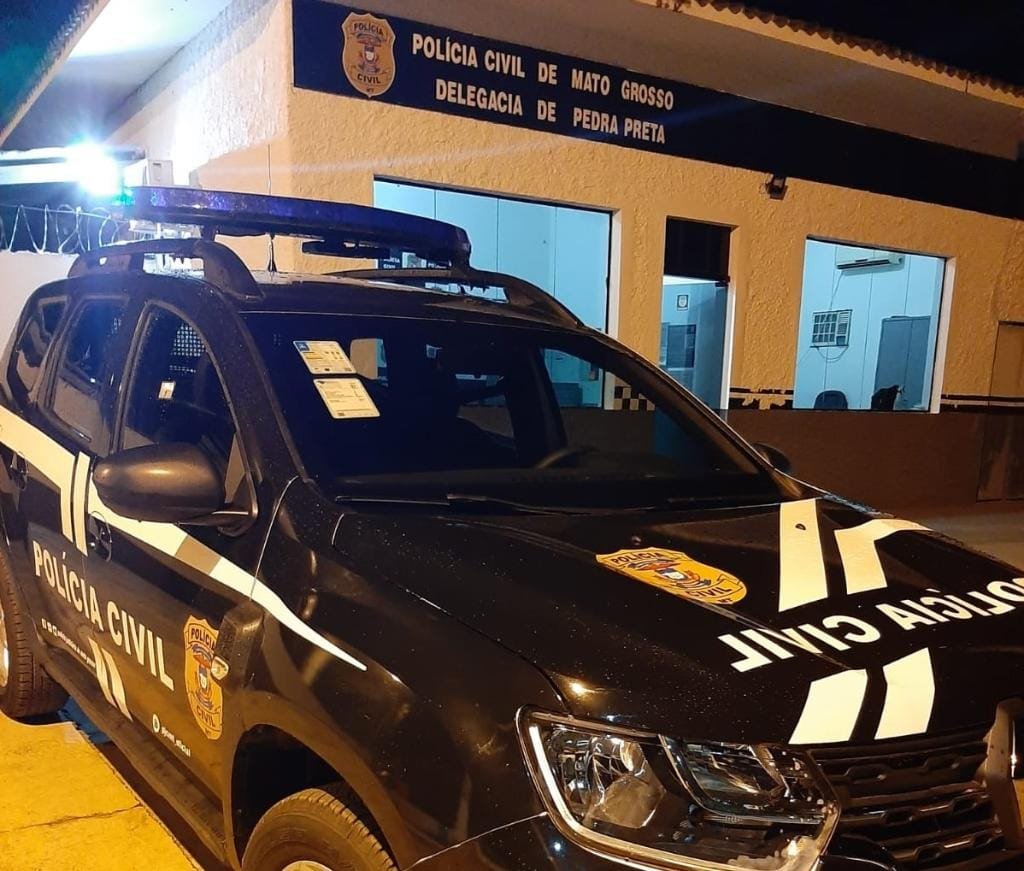 Bandidos que fizeram idosos reféns são presos tentando fugir para a Bolívia