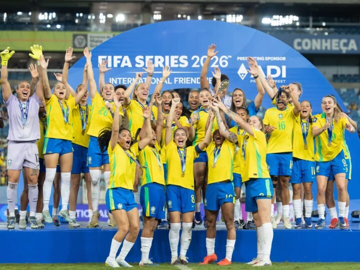 Brasil bate Canadá por 1 a 0 e conquista FIFA Séries em disputa histórica em Cuiabá