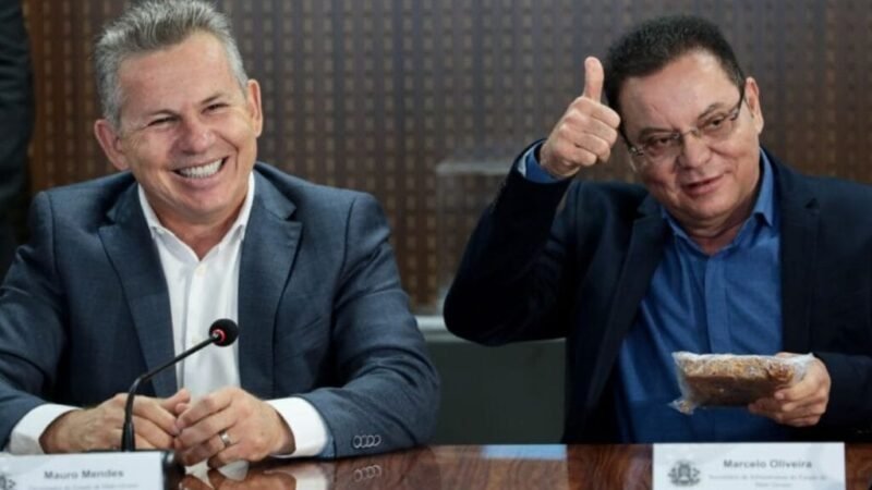 Mauro Mendes anuncia saída do deputado Eduardo Botelho do União Brasil para se filiar no MDB