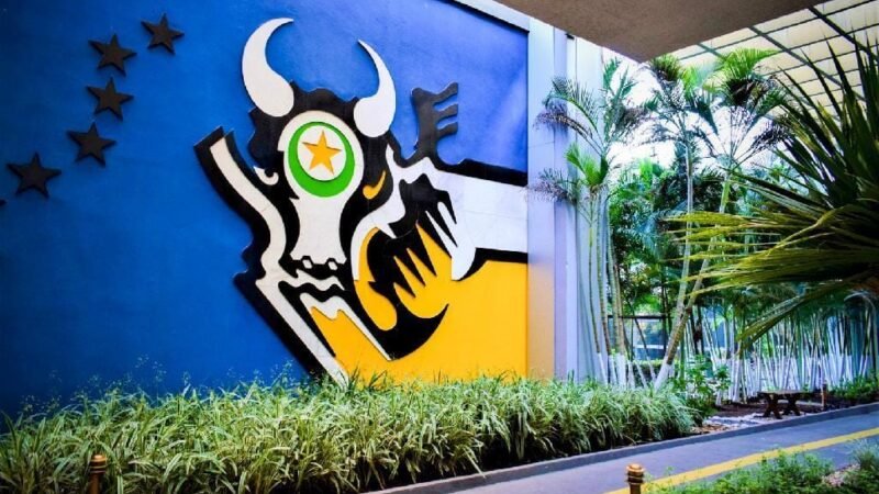 Estado decreta ponto facultativo a partir de 13h desta quinta-feira e retoma expediente na segunda