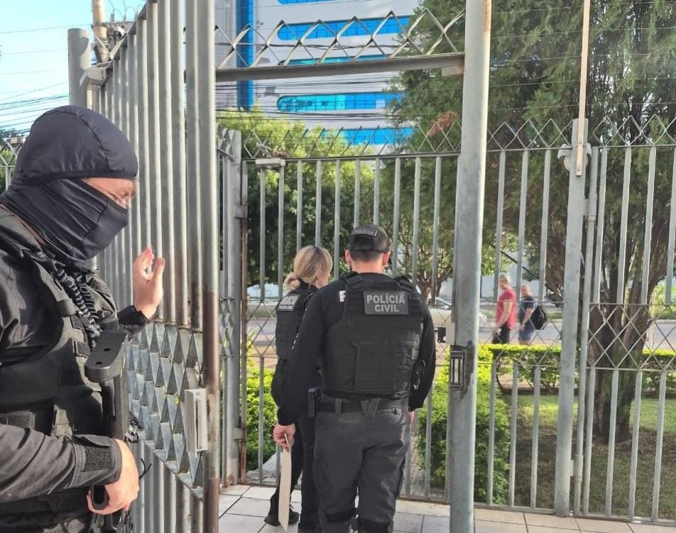 Polícia Civil prende 96 pessoas em 15 operações de combate ao tráfico na região metropolitana
