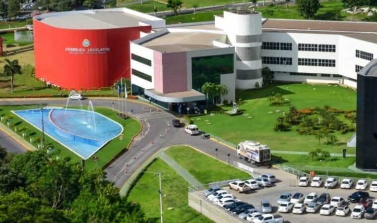 MP pede condenação de dois por desviar 52 cheques da Assembleia em gráfica fantasma