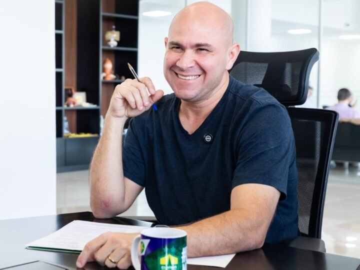 Abilio anuncia pacotão de R$ 112 milhões para asfalto em Cuiabá