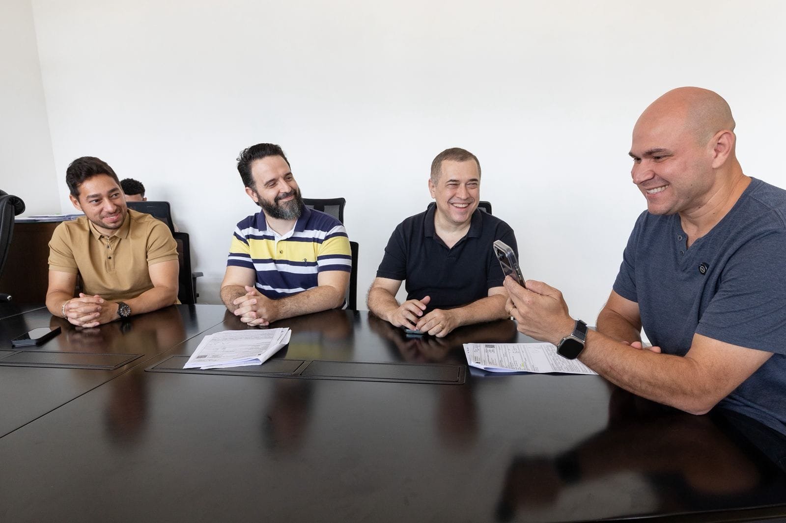 Prefeito liga para ganhadores da Nota Cuiabana e emociona contribuintes nos 307 anos de Cuiabá