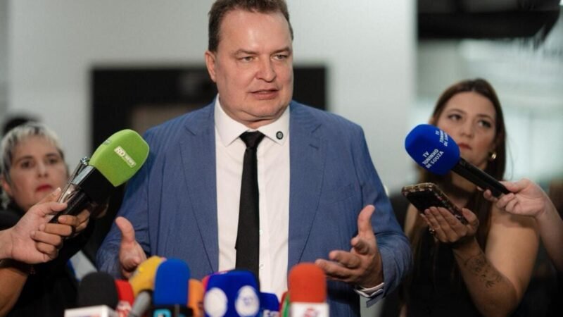 Max Russi defende direitos e piso salarial para 7 mil professores de creches