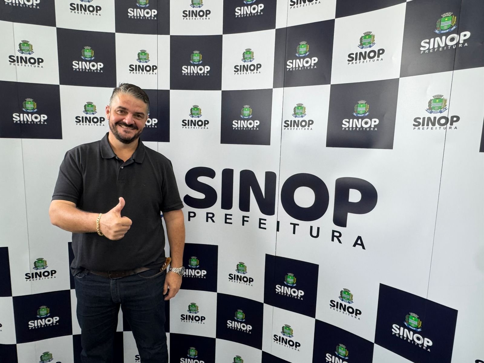 Presidente do Jardim América afirma que Sinop nunca teve secretário como Érico Stevan e elogia gestão na Saúde.