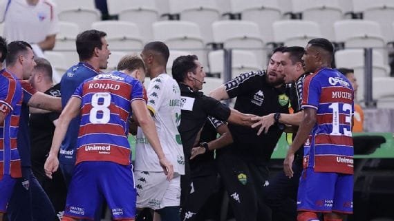 Empate sem gols entre Fortaleza e Cuiabá tem troca de agressões entre técnicos