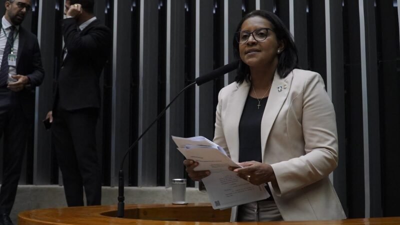 PT e PL se unem em projeto de Gisela para pressionar Motta a dar transparência às votações