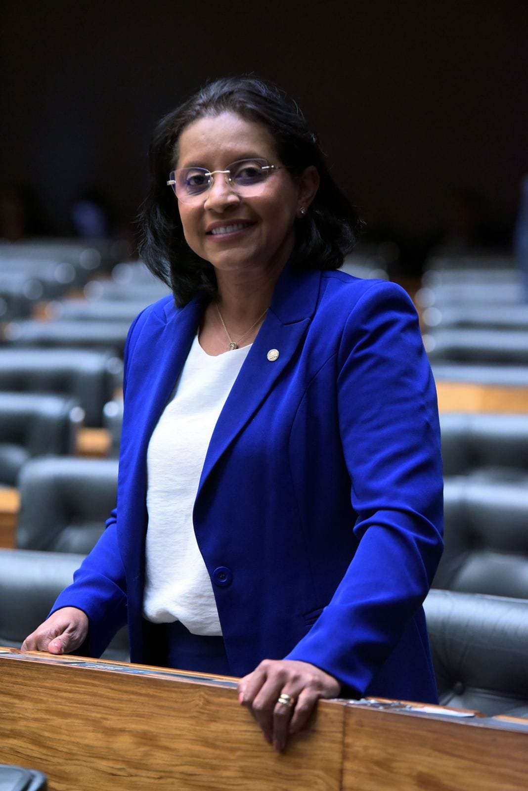 Ofensiva do governo contra bets reacende debate e destaca  PL de Gisela contra endividamento