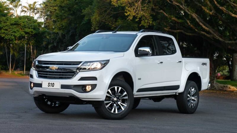 Justiça de MT proíbe banco de apreender caminhonete após aceitar pagamentos em atraso