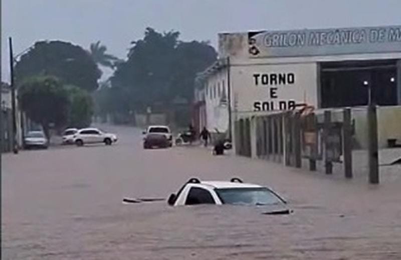 Governo decreta situação de emergência em dois municípios de Mato Grosso devido às chuvas
