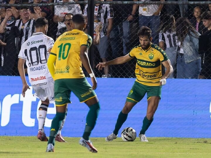 Fora de casa, Cuiabá fica no empate sem gols com Operário-PR e chega ao 11º jogo seguido sem vencer