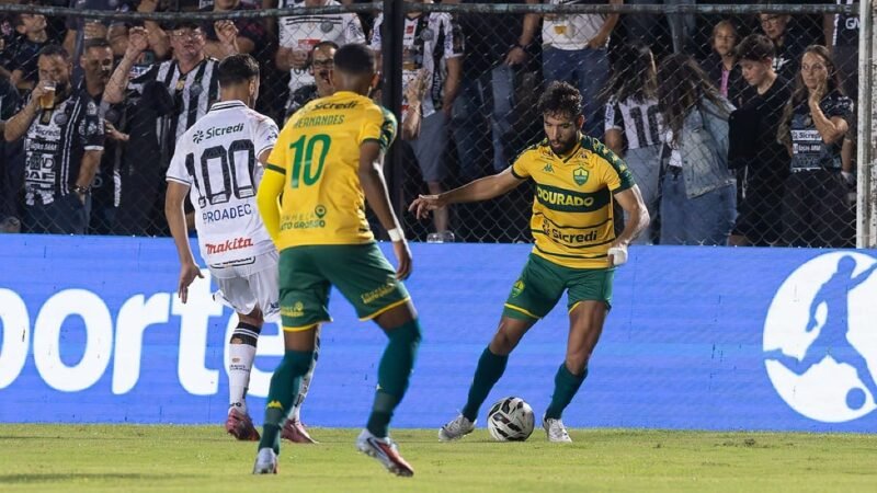 Fora de casa, Cuiabá fica no empate sem gols com Operário-PR e chega ao 11º jogo seguido sem vencer
