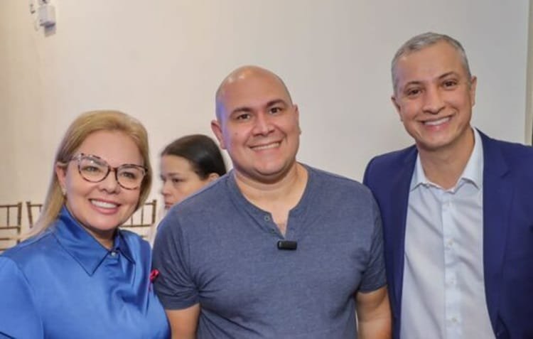 Deputado ‘evita’ eleição e aconselha irmã a cuidar do mandato: “trabalhando demais”