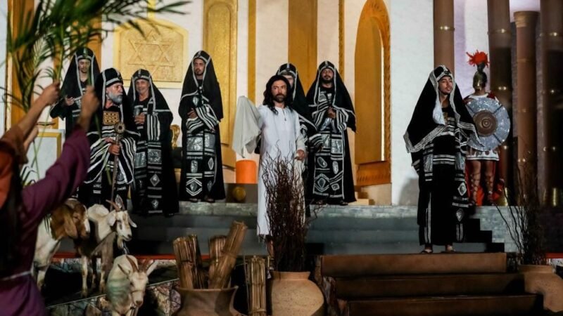 Complexo Arena Pantanal recebe espetáculo Auto da Paixão de Cristo até sábado