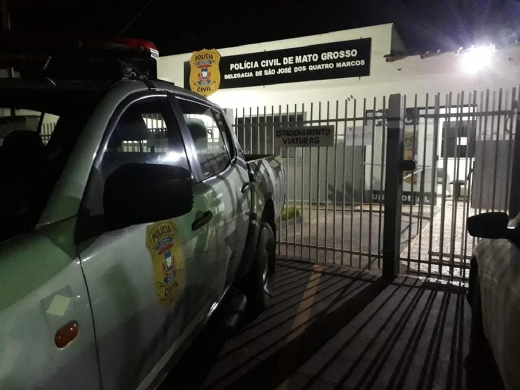 Homem é preso por invadir casa de ex-mulher e descumprir medidas protetivas
