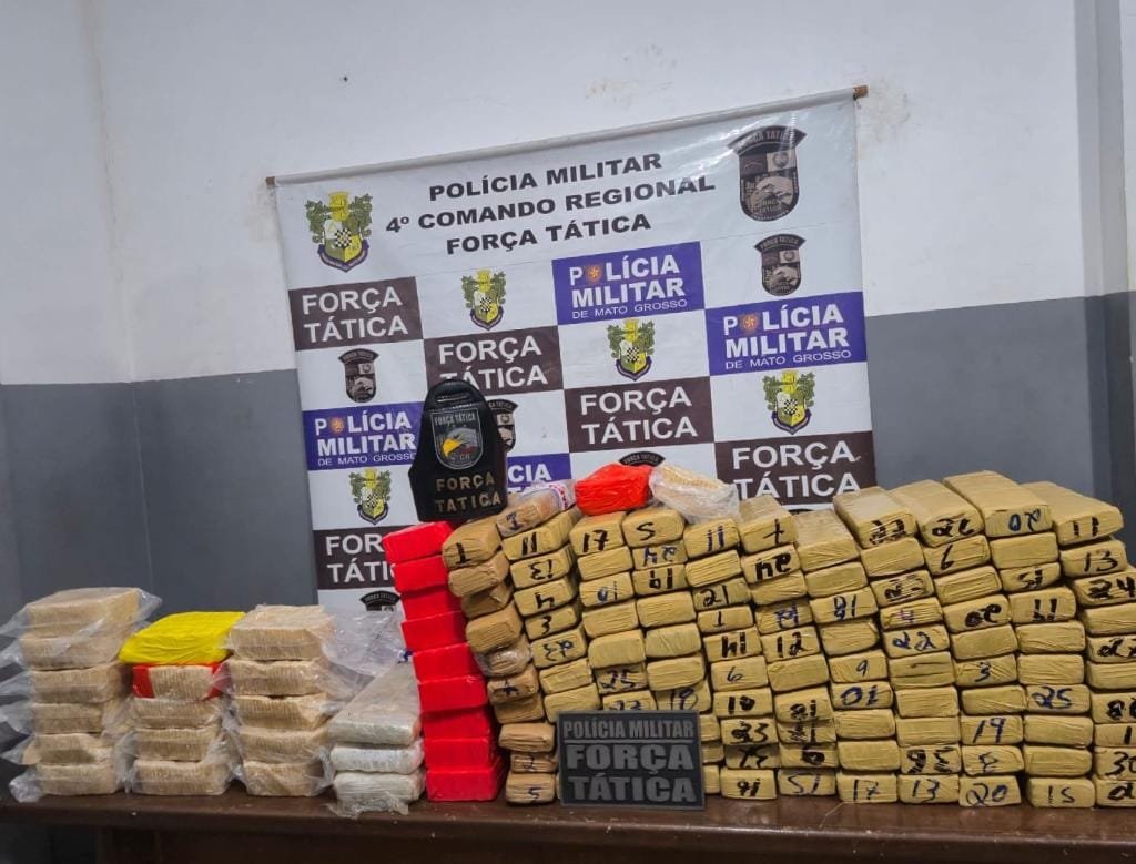Força Tática flagra Hilux com carga de drogas avaliada em R$ 2,5 milhões e prende motorista