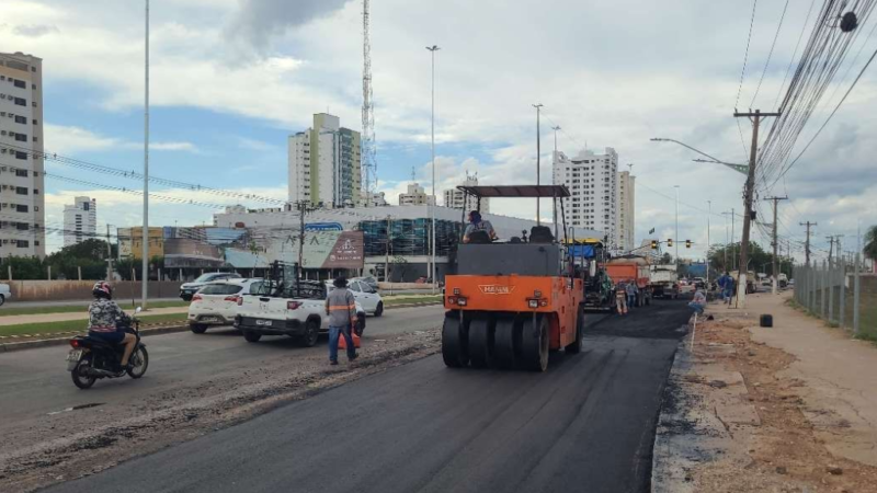 Obras seguem com recuperação do asfalto na Avenida do CPA neste fim de semana na capital