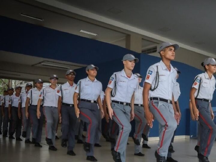 MT abre consulta em 24 escolas para ampliar modelo cívico-militares na rede estadual; lista