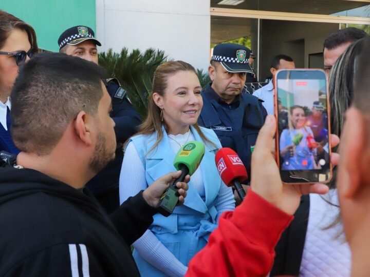 Prefeita desafia vereador a enfrentá-la nas urnas: “teve dois mil votos e quer ser prefeito no tapetão”