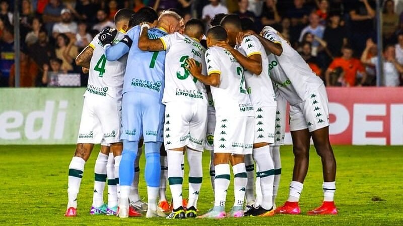 Com cinco desfalques, Cuiabá enfrenta o Athletic Club fora de casa em busca da recuperação