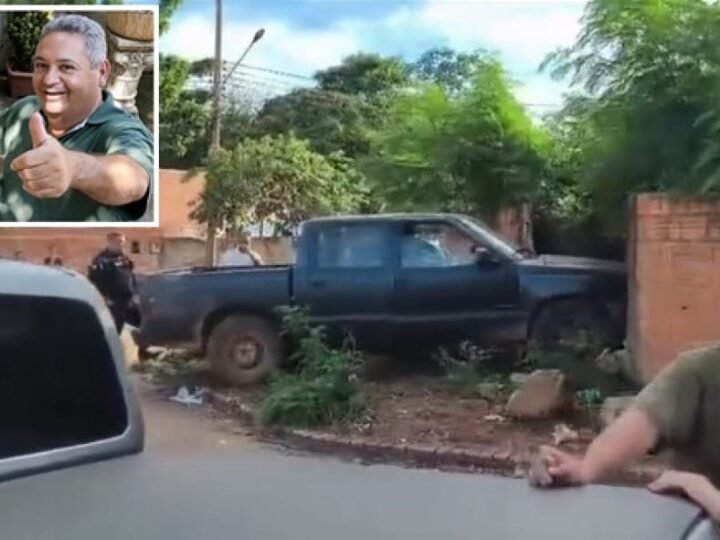 Homem sofre mal súbito ao volante de caminhonete, bate em muro de casa e morre