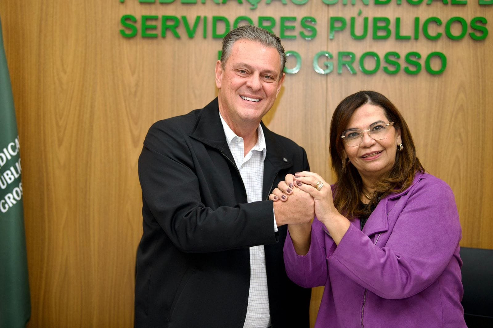 Fávaro anuncia sindicalista como pré-suplente e promete espaço para servidores no Senado