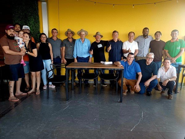 Celso Banazeski intensifica pré-campanha e é recepcionado por lideranças em Itaúba
