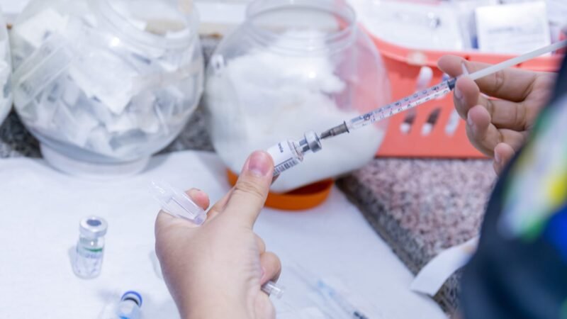 Meningite tipo B é descartada em Cuiabá e prefeitura reforça vacinação contra a doença