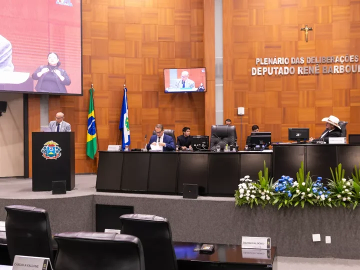 Assembleia aprova adesão de MT a programa federal para conter alta do diesel