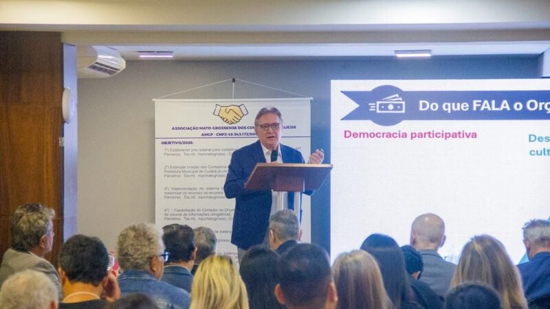 Antônio Joaquim estimula debate sobre orçamento participativo em Seminário de Contabilidade