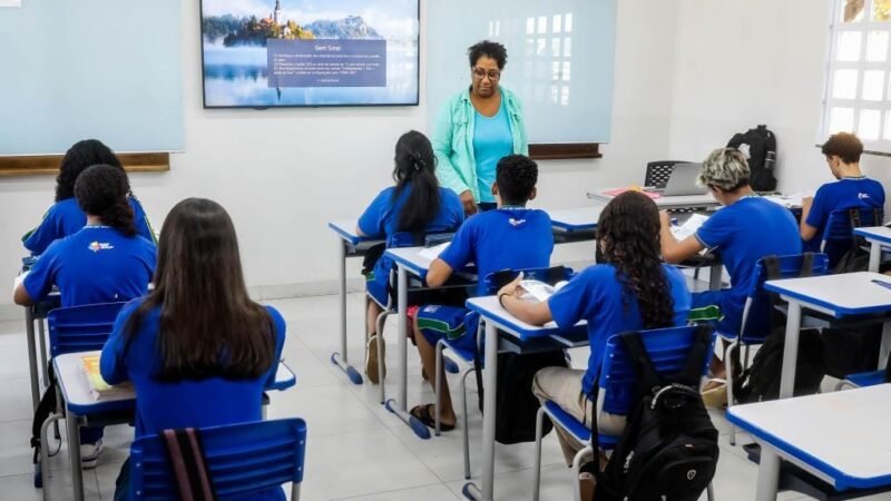 Prazo de posse de professores convocados em concurso começa nesta segunda-feira