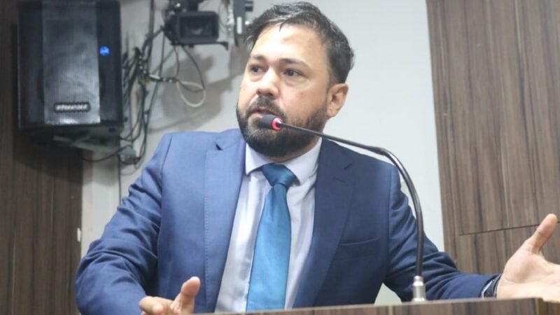 Vereador de VG encontra suposto grampo escondido em gabinete e aciona a Polícia Civil