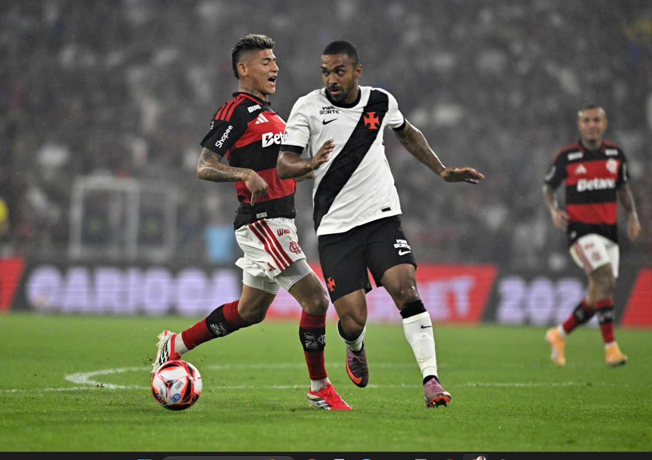 Flamengo e Vasco se enfrentam neste domingo (3); veja horário e escalações