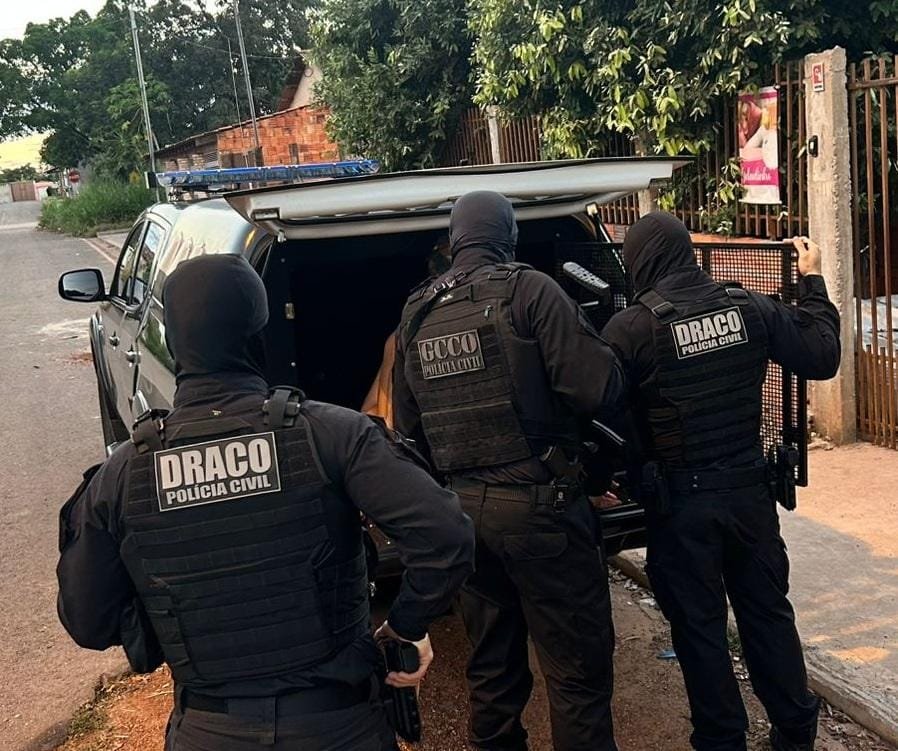 Lider de facção que controlava crimes de dentro da PCE e movimentou R$ 20 milhões é alvo da PC