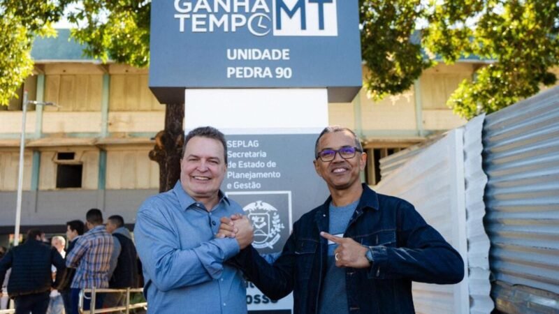 Max Russi participa da entrega do Ganha Tempo na região do bairro Pedra 90