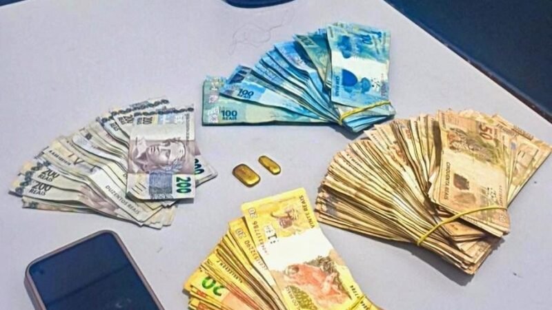 PM apreende barras de ouro e  R$ 34 mil após mulher denunciar namorado por agressão