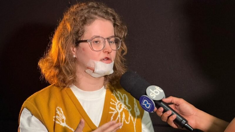 “Eu tive muita sorte de não ter sofrido algo pior”, diz jovem que caiu em bueiro na capital