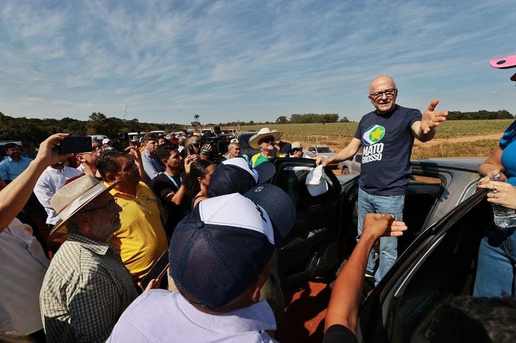 Governador anuncia pacote de obras de infaestrutura na fronteira de MT com a Bolívia
