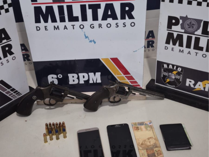 Dois faccionados são detidos pela PM com armas após perseguição