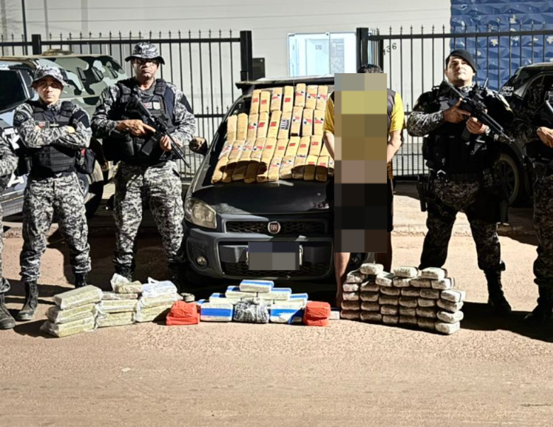 Ação integrada apreende 89 kg de maconha, skank e cocaína  em picape na rodovia BR-158